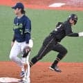 阪神　植田が究極の場面で盗塁を決めるための準備力　３年前からつくった全投手掲載のノート　「パッと見て『あ、これや』って映像をイメージできるぐらいのことを書いてます」