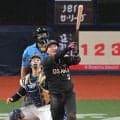 「いの一番に駆け寄ってる」阪神　大山がサヨナラ打→今季加入２７歳が爆速ウォーターシャワー浴びせる「誰よりも早く準備し、誰よりも早くターゲットに」