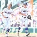 健大高崎の右翼手・溝口が足をつるアクシデント　八回に守備位置に就いて異変訴える　狩野に交代