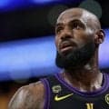 【NBA】レブロン、ブラウン加入の76ersは過大評価か　「レギュラーシーズンは50勝に届かない」米記者予想の理由とは？