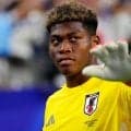 プレミア開幕戦で“日本人GKの歴史的瞬間”は訪れるか　鈴木彩艶のスタメン出場を地元メディアが予想「ビラは経験の浅いGKに賭けたわけではない」