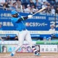 【日本ハム】レイエスの足に有薗直輝の痛烈なゴロが直撃で守備妨害　１回に先制の適時打