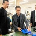 ルメール騎手が札幌競馬直前に北海道の工房訪問　「日本産」でコラボ