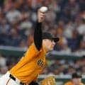 巨人が２連勝　投打で助っ人活躍　ハワードから５投手で完封リレー　ダルベック先制打