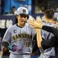 レジェンド解説もびっくり！阪神・坂本が月間６本目の８号ソロ　右中間最深部へ運ぶ一撃「びっくり」