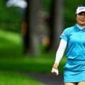 佐久間朱莉と吉田鈴が首位で最終日へ 桑木志帆2打差7位
