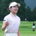 吉田鈴＆佐久間朱莉が首位浮上　１打差２位に19歳ルーキー鳥居さくらら４人