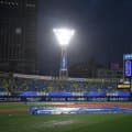 ＤｅＮＡ-阪神　雨天中止　３０分の試合開始遅延発表から一転　１５分後に中止発表