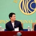 婚約発表のりくりゅう　１０歳差の金メダルカップルは２月の凱旋会見では２人の関係性について「ご想像にお任せします」と声をそろえる