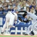 阪神・高橋遥人　気迫５回１失点　走者と激突転倒も再びマウンドへ　試合後「今も痛い」も軽症強調