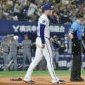 【DeNA】相川監督「信頼は変わりません。こういう日もある」来日初黒星のレイノルズをかばう