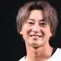 元西武・金子侑司氏　妊娠中の美人妻「性別発表」愛犬との家族ショット　「パパはメロメロになりそう」