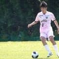 「目を揃える」フィロソフィーの正統な後継者。川崎フロンターレU-18・小川尋斗は掴み取れるステージをすべて掴み取る 【NEXT TEENS FILE.】
