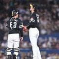 ソフトバンク　まさかのサヨナラ負け　救援失敗の杉山はタオルで顔を覆う