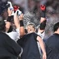 ロッテ・山口　またサヨナラ決めた！尊敬するＯＢ井上晴哉氏に並んだシーズン２４号「ここまで来たら３０本」