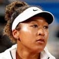 「最もスタイリッシュなプロテニス選手」大坂なおみ、肩だし茶系ミニドレスで全米OP練習入り