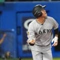 力感0→衝撃131m弾…巨人26歳が「もはや佐藤輝明」　打球が夜空に“消失”「何があったんよ」