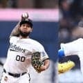 「3差」に15人、パの最多勝争いは大混戦　勝率10割、両リーグ制覇、先発ゼロ、規定未達の可能性も