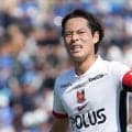 ｢リアクション最高｣J1浦和主将、元おはガール妻の“内緒のバッサリ”髪型にメロメロ絶叫！｢えー!! 可愛い！｣｢俺が短いのがいいって…」
