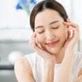 もっと若く見えるための8つの秘訣｜日々できる簡単ケア