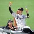 阪神・藤川監督　近本の先頭打者弾を称賛「空気がパッと晴れたような一発」　１カ月ぶり甲子園での巨人戦で「非常に大きかった」