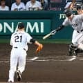 【巨人】何が起きた？松本剛のセーフティーバントが自身に直撃　守備妨害で先制のチャンス逸する