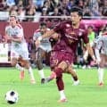 神戸がＣ大阪との関西対決を制して３試合ぶり＆今季ホーム初白星　小松蓮がＰＫでＪ１初ゴール「どんな形でも点を取ってチームを勝たせたかった」