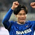 ｢たっけ! すごっ!!｣｢NEXT上田｣渡欧4年目の22歳FW、空中で静止する強烈ヘッド弾で今季初ゴール！｢威力すごい｣｢背筋半端ない｣塩貝健人との対決を制す