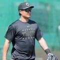 阪神、腕打撲の森下が試合前練習に参加