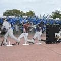 引退試合の西武・栗山巧に各球団の一流選手から大量の花が届く　ライオンズカラーの青で統一　ベルーナドーム前が壮観な景色に