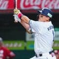 栗山巧の打席で起きた“異変”「たまらないよ」　中継が捉えた一瞬…盟友の反応にX感激「泣ける」
