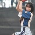 人気美女が“豪快足上げ”「やばい」　スカートひらり…披露したフォームが「最高すぎるよ」