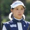 「凄っ　美女姉妹」　人気女子ゴルファー妹が姉のキャディー報告「お姉ちゃんパター上手すぎでした　羨ましい」　ＳＮＳ「姉妹でニトリだったんですね～」「臼井Ｓｉｓｔｅｒｓが１番！！」
