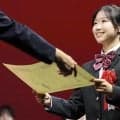 【フィギュア】18歳中井亜美「昨季よりも良い結果を」制服姿で上月スポーツ賞表彰式に出席