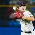 逸材が直面した壁「難しい」　甲子園を沸かせた神守備の裏で…監督があえて狙った“転向”