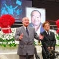 【ボクシング】具志堅さん、ガッツさん祭壇前で「ＯＫ牧場の意味分からない」…故・ガッツ石松さんの「お別れの会」で仰天秘話