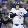 大谷翔平の死球　本拠地ファンが大ブーイング　１４３キロが右肘に直撃　直前の走塁でもヒヤッとする場面が