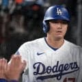 「大谷君、消えたんだが」　急停止、死球…試合中にベンチ裏へ、広がる憶測「膝が心配」