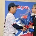 【ヤクルト】小川泰弘「学んだことはたくさんある」「意思を受け継いで」石川雅規に恩返し誓う