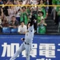 阪神がまさか　森下翔太が大きく弾んだ打球を捕球できず→走者一掃の３点二塁打に　序盤で４点リードを許す展開→直後に名誉挽回の２点タイムリー
