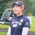 【女子ゴルフ】先週にクラブ超過４罰打の都玲華　２番から４連続バーディーで首位浮上…金田久美子らも首位