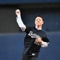 【オリックス】横山英幸大阪市長、球団名に「大阪」つけてとリクエスト　４年連続４度目の始球式