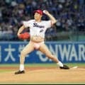 【ヤクルト】とにかく明るい安村が始球式「足元だけみると女子高生に見えたでしょ」