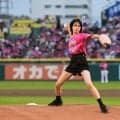 仙台に降臨した美女が「かわいすぎる」　黒のショーパンで…プロ驚愕の一投「めっちゃ上手」