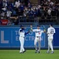タッカーが華麗な“ホームランキャッチ”披露　ロバーツ監督も絶賛「非常に大きなプレーだった」