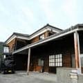 そうめん工場を改装した小豆島のジム　雨の日は子どもの遊び場に開放