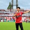 新スタジアム「前向きな決断を」　試合前、知事へ一斉に横断幕　岡山