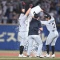 ロッテ　サヨナラ勝ちで２連勝　同点の九回に山口の適時二塁打で決着　４位オリックスに０・５差接近