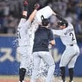 ロッテ・山口　今季３度目サヨナラ打　打席前「バケツ用意しとけよ」予告通り決めた