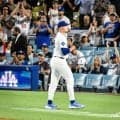 ドジャースが破竹の６連勝！地区Ｖマジック７　スクバルが移籍後最長７回１／３を２失点で９勝目　本拠地ファン総立ち　テオが６戦連続打点の決勝打　大谷翔平は代打待機も出番なく欠場